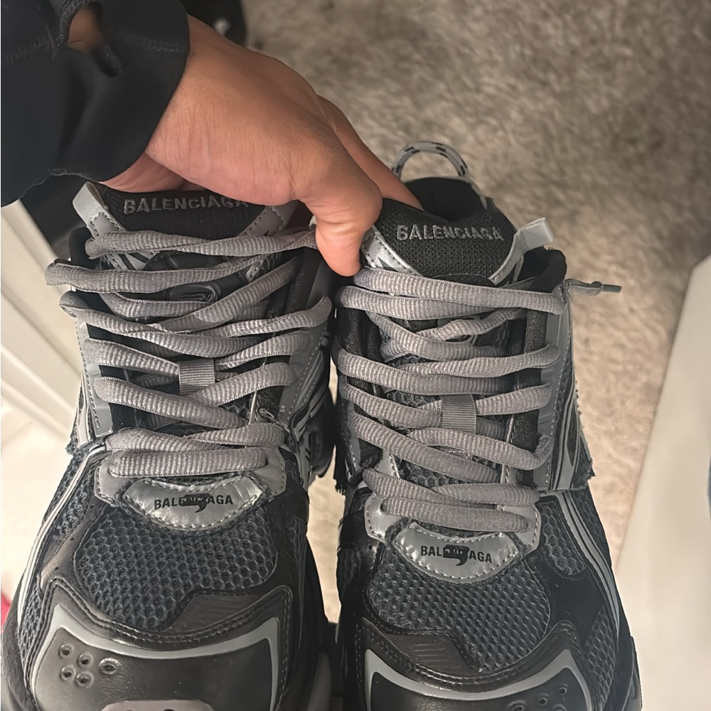 Balenciaga Gray and Black Sneakers with Cushioned Midsole